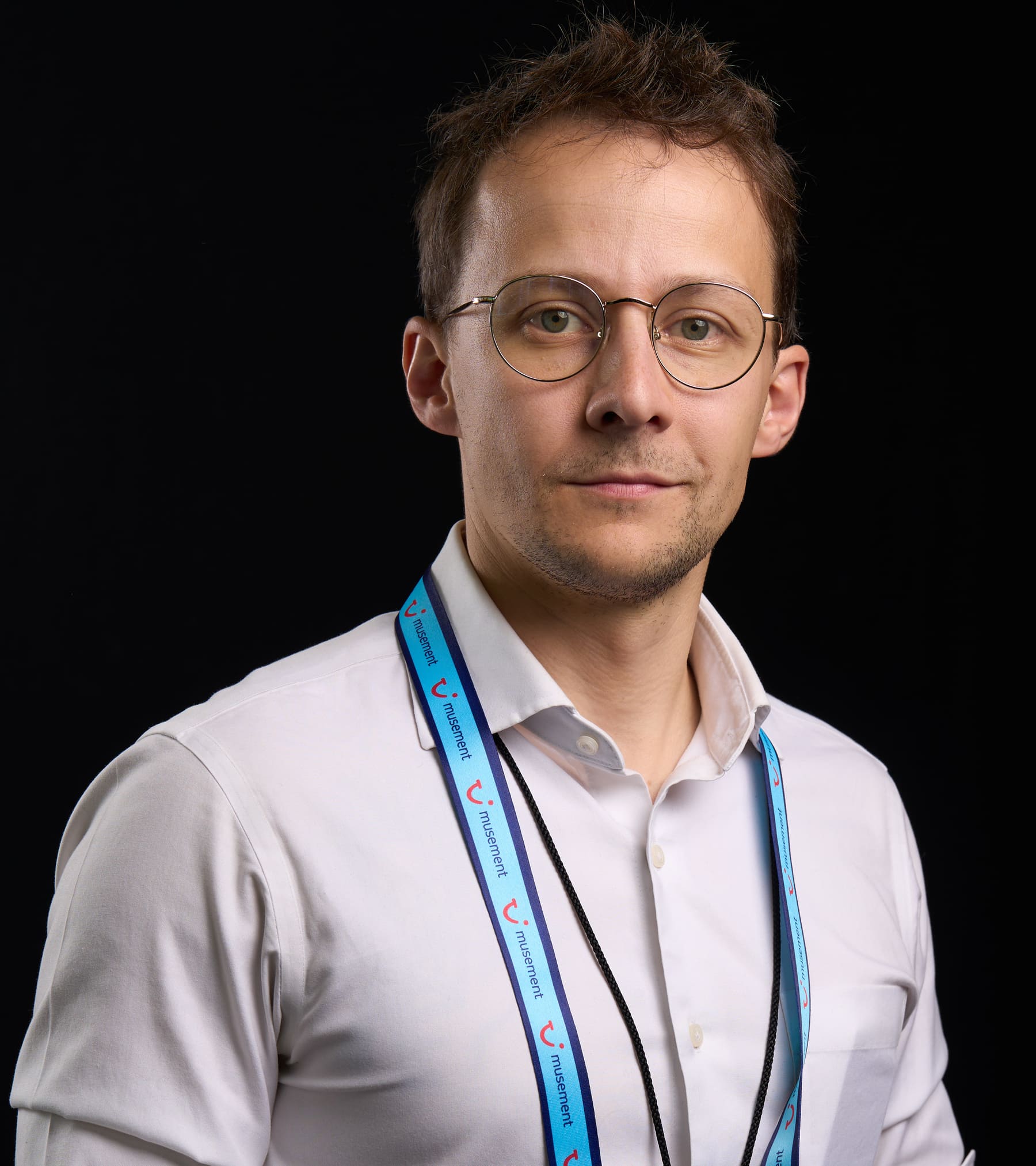 Ferit - Founder Paris and Beyond Tours, licensed family tour guide specialist, expert in engaging Paris experiences