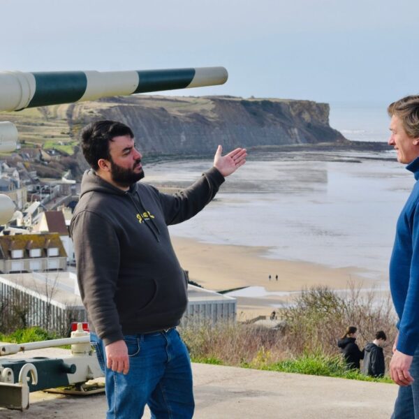 Arromanches Gold Beach expert guide German artillery interpretation panoramic vista D-Day - Paris and Beyond Tours personalized Normandy WWII France